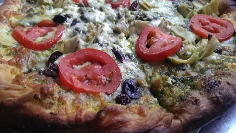 The Greek Pizza