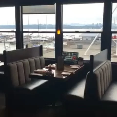 BluWater Bistro