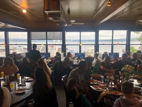 BluWater Bistro