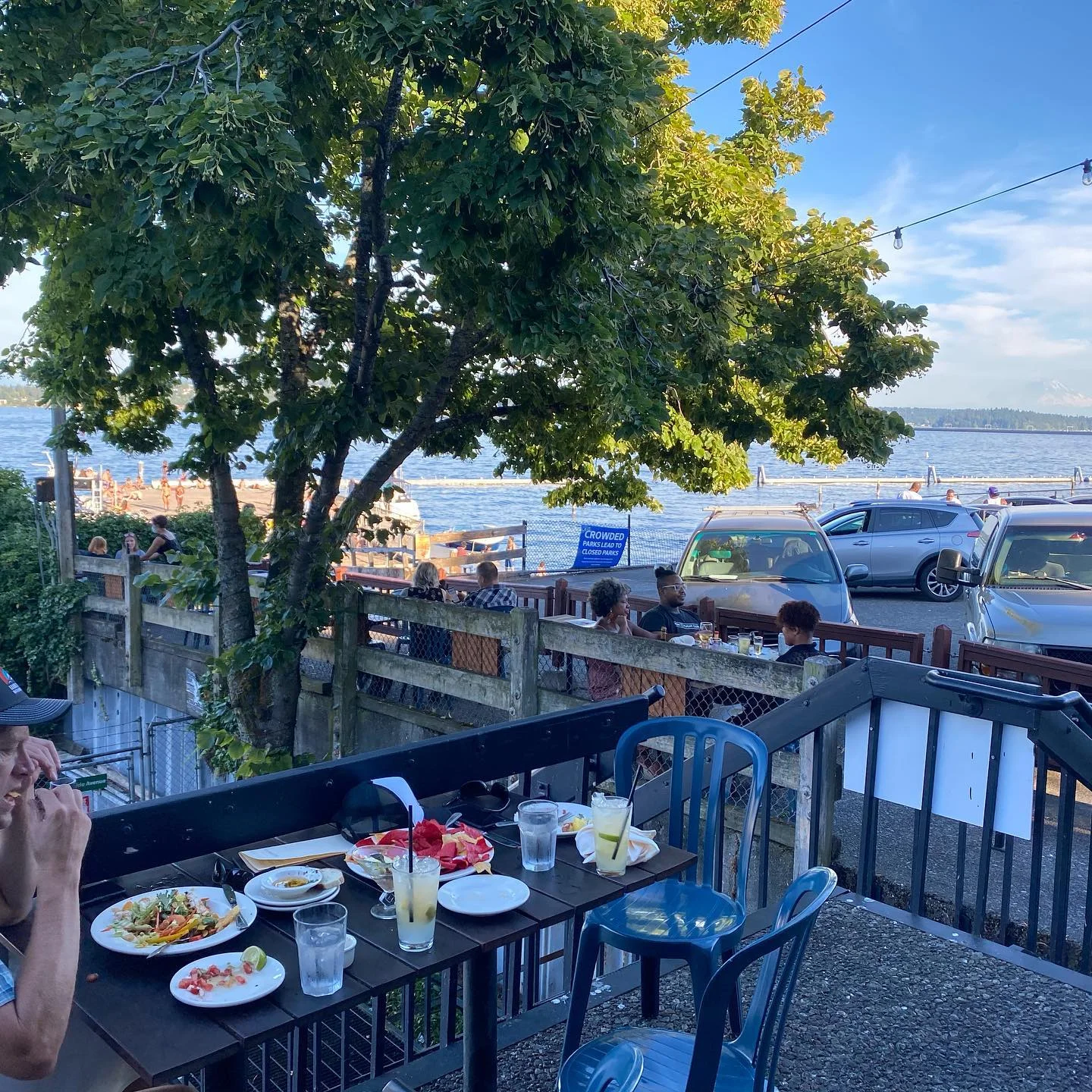 BluWater Bistro