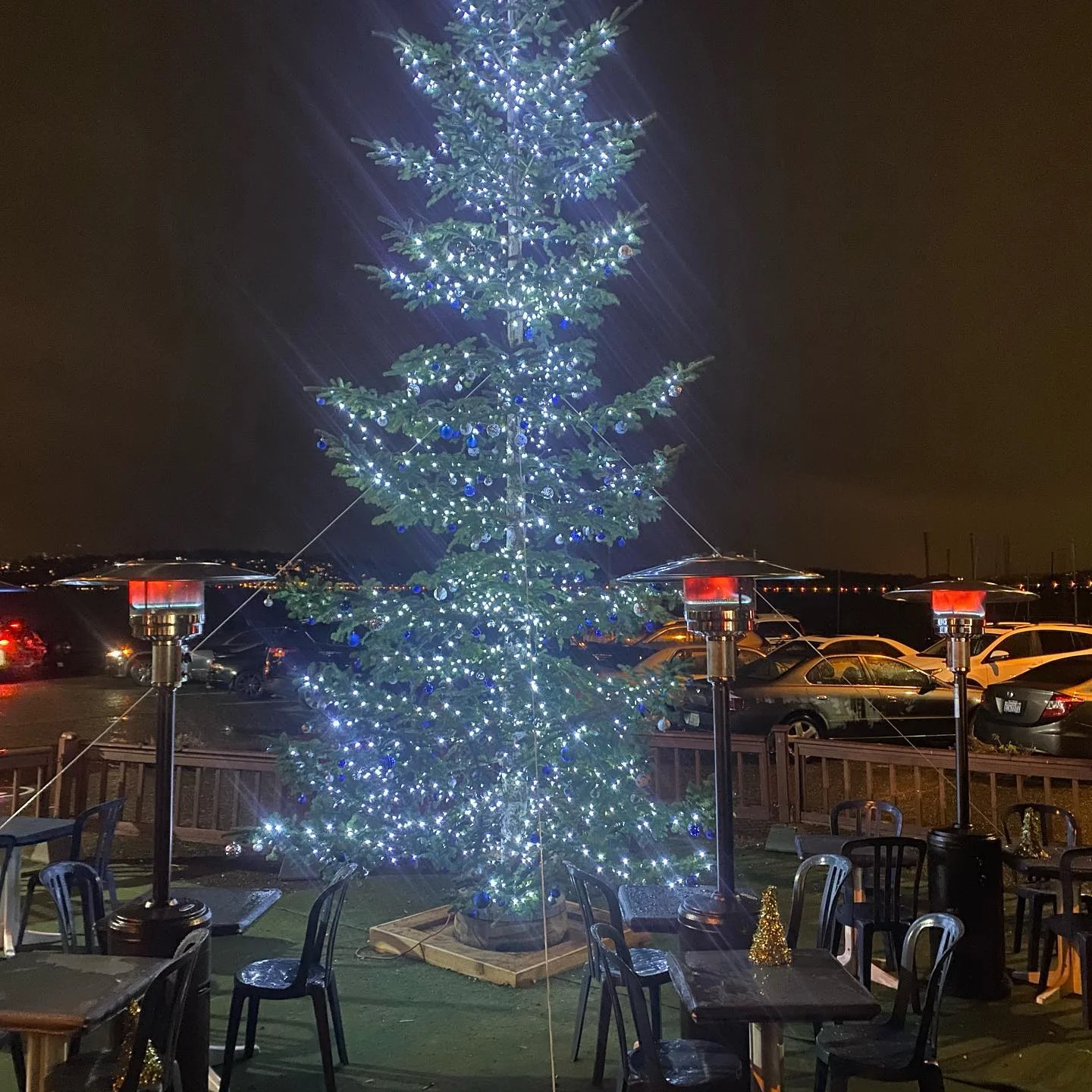 BluWater Bistro