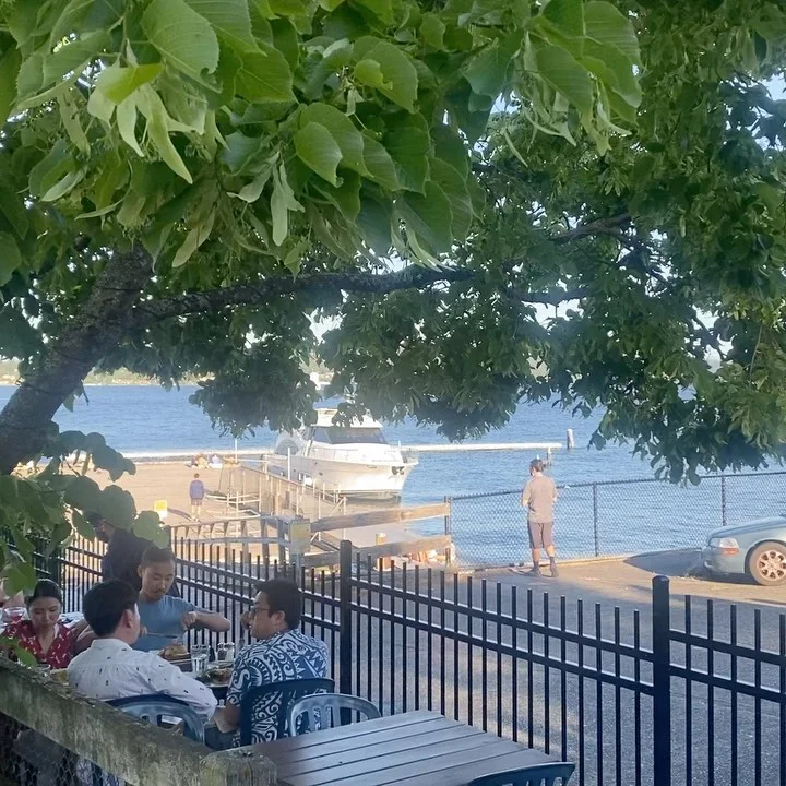 BluWater Bistro