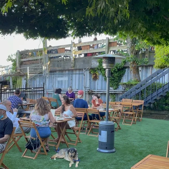 BluWater Bistro