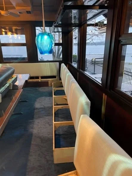 BluWater Bistro