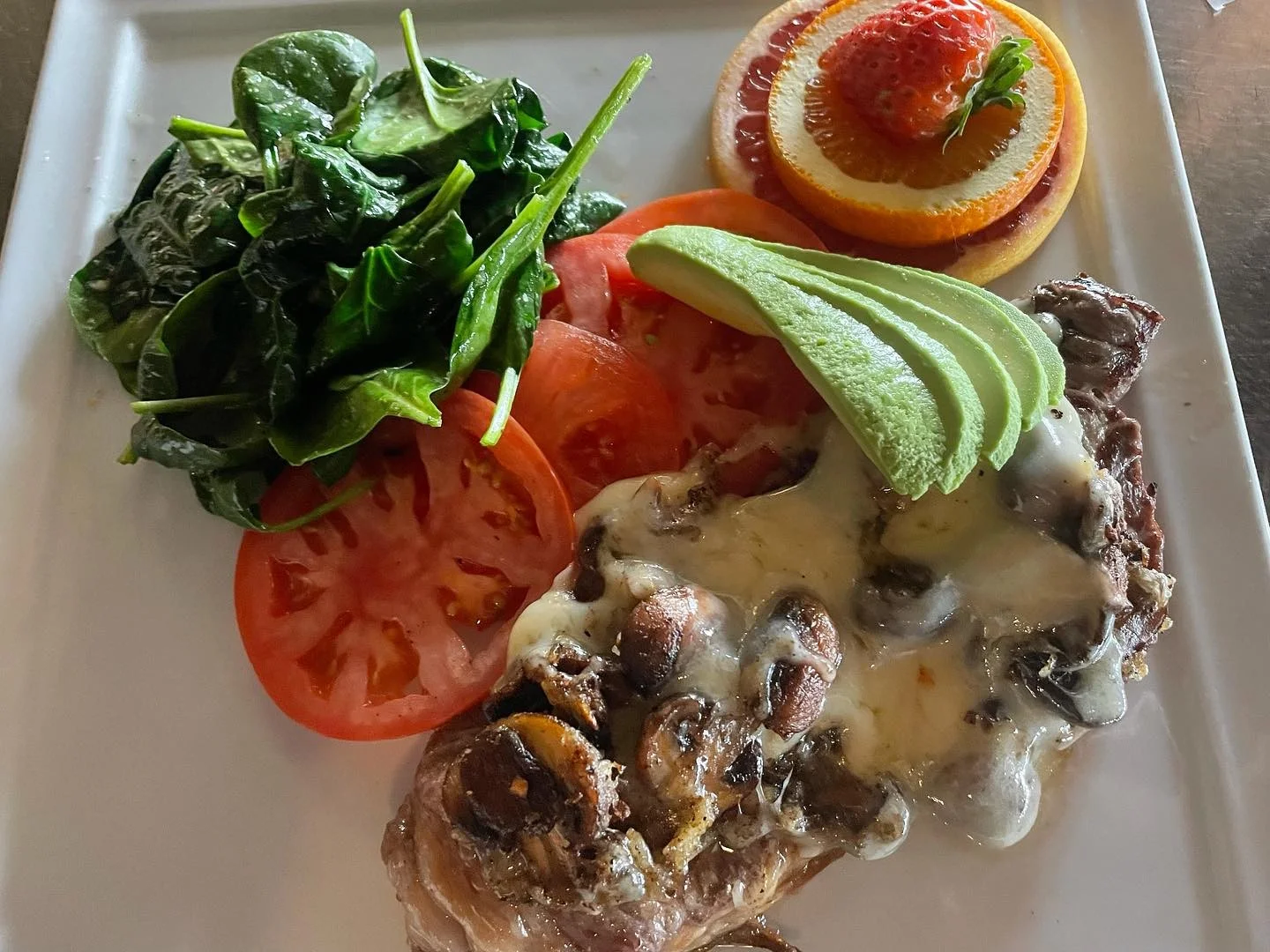 BluWater Bistro