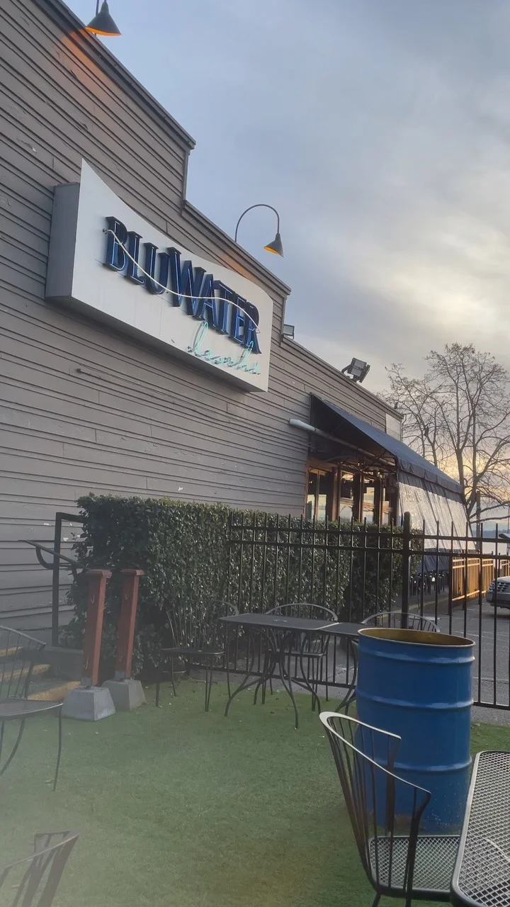 BluWater Bistro