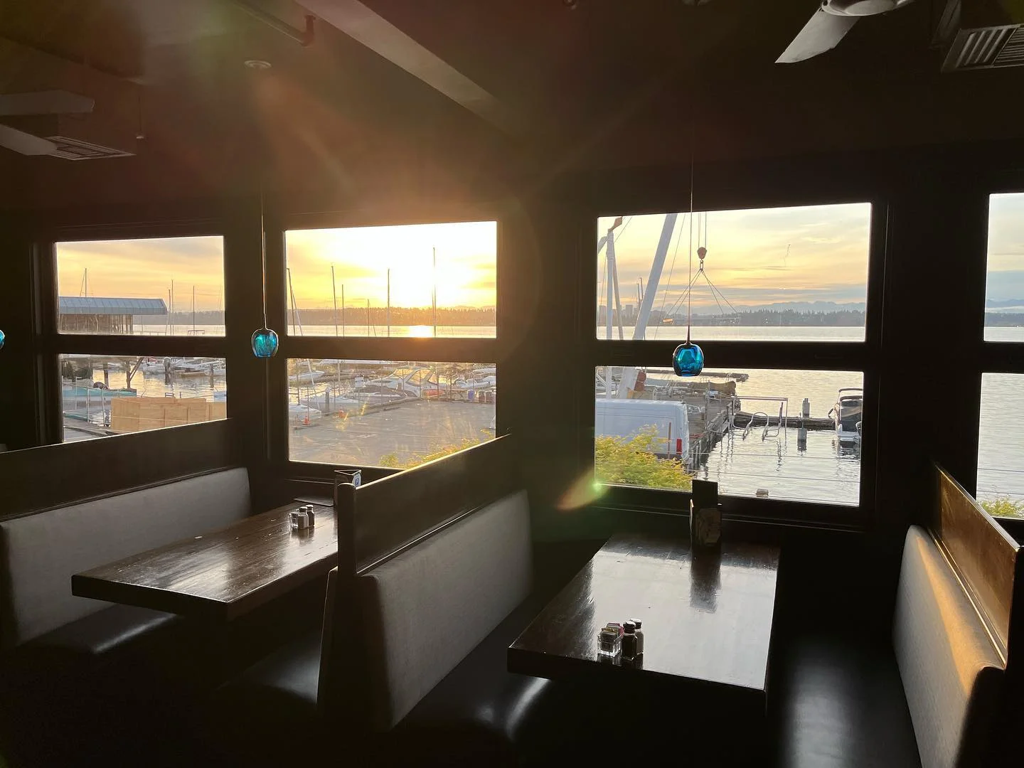 BluWater Bistro