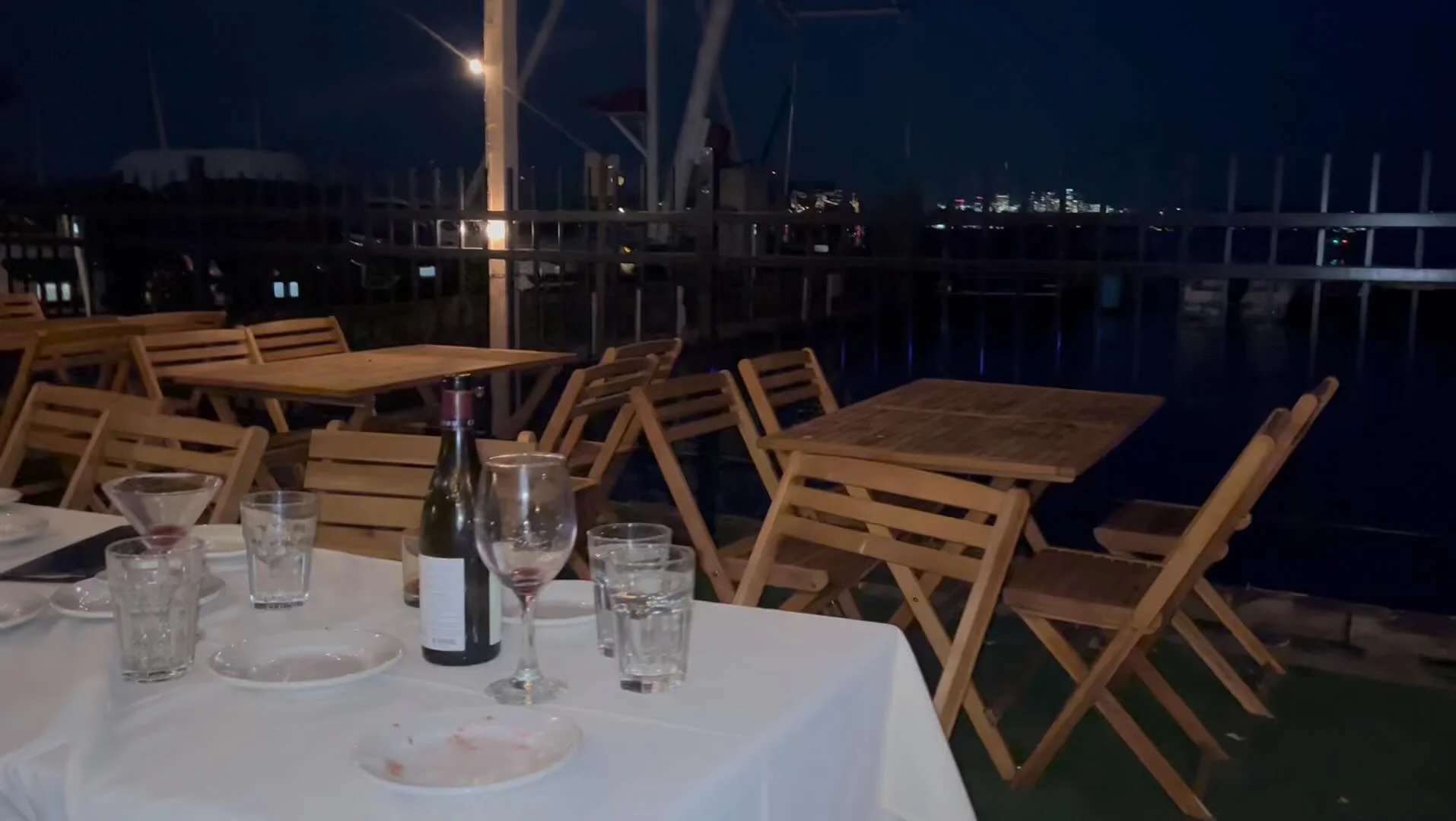 BluWater Bistro