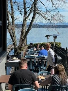 BluWater Bistro